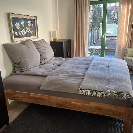 شقة Altstadtflair Urban Wohnen Ruhig Entspannen نيوروبين