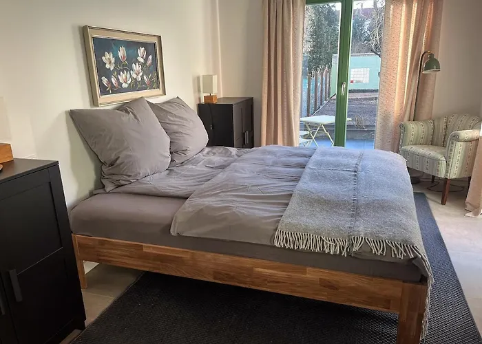 شقة Altstadtflair Urban Wohnen Ruhig Entspannen نيوروبين